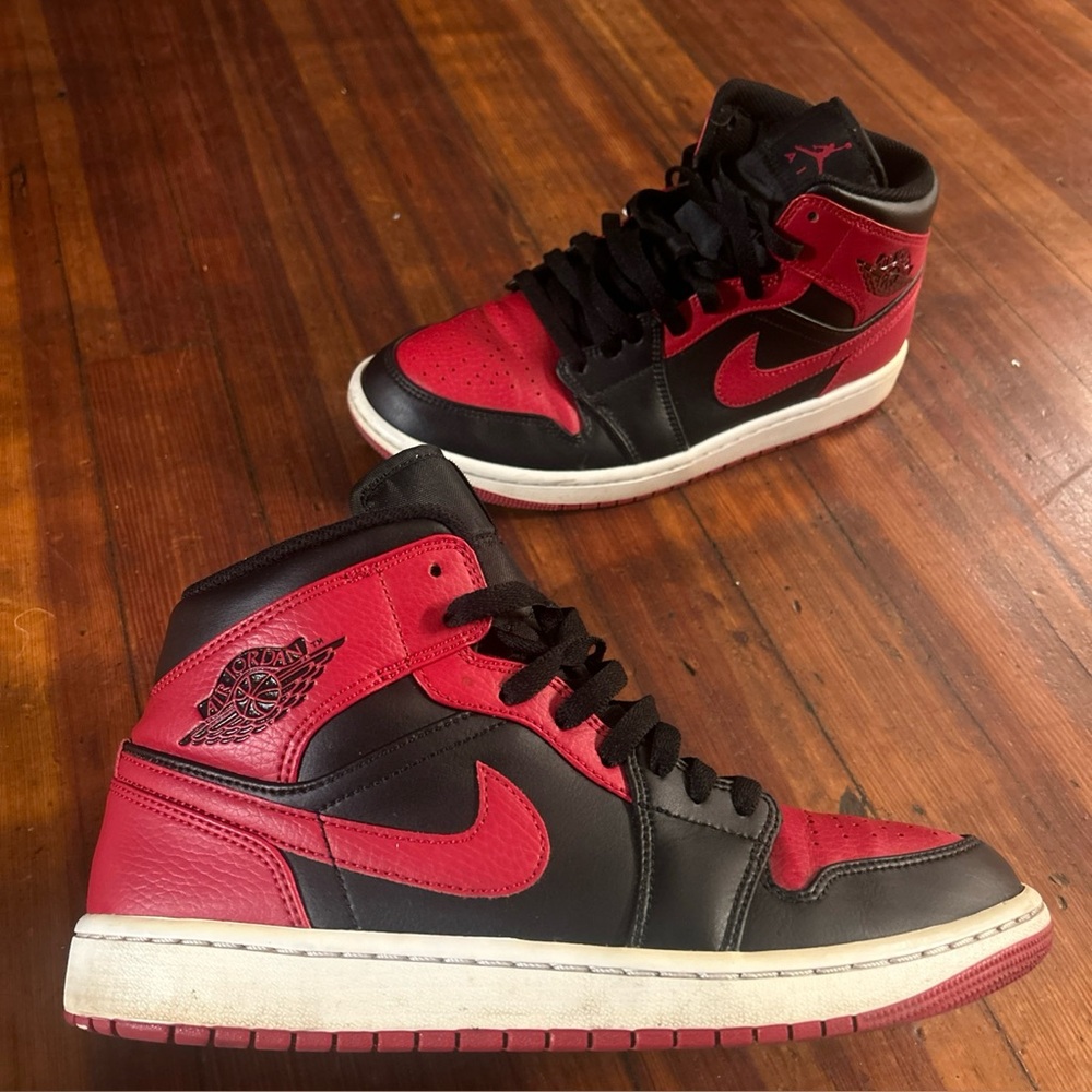 Jordan Black and Gold Sneakers
